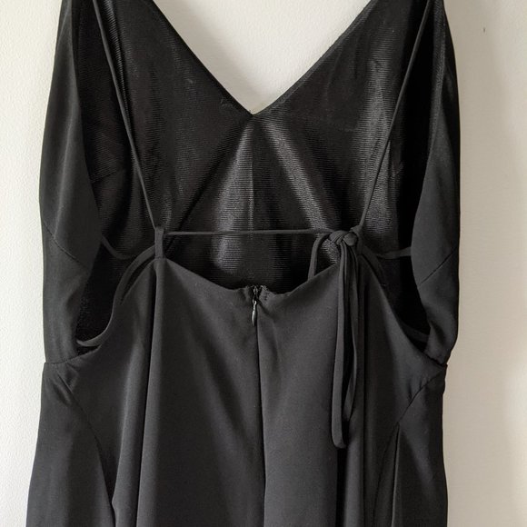 Emmy Backless Romper - Picture 4 of 6